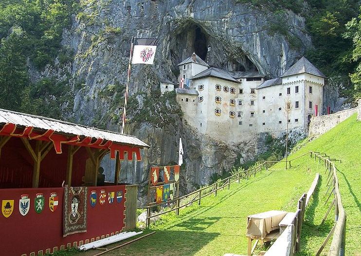 Predjama Castle (Predjamski Grad)